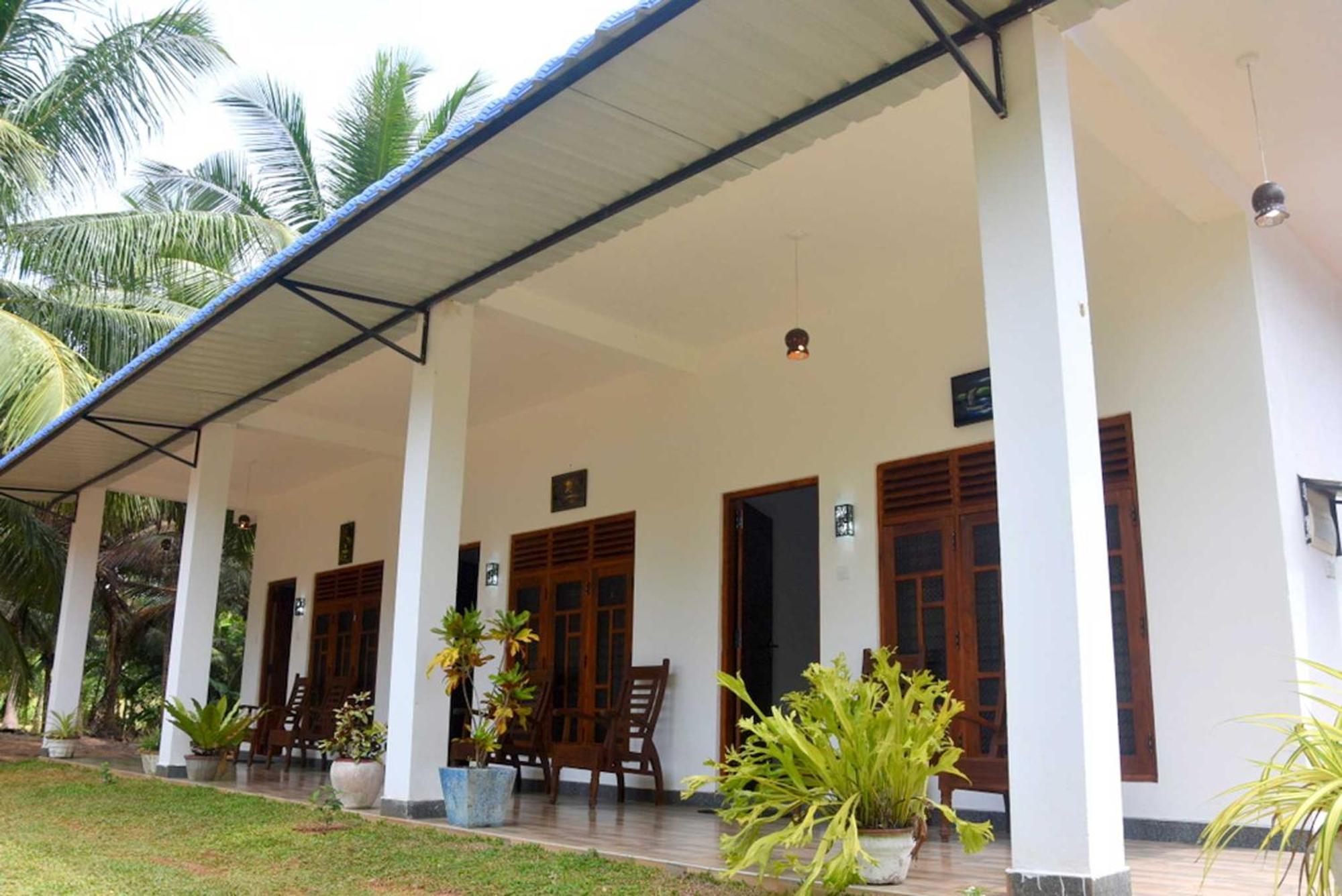 Wilpattu Lakwin Guest Hotel Pahala Maragahawewa Buitenkant foto