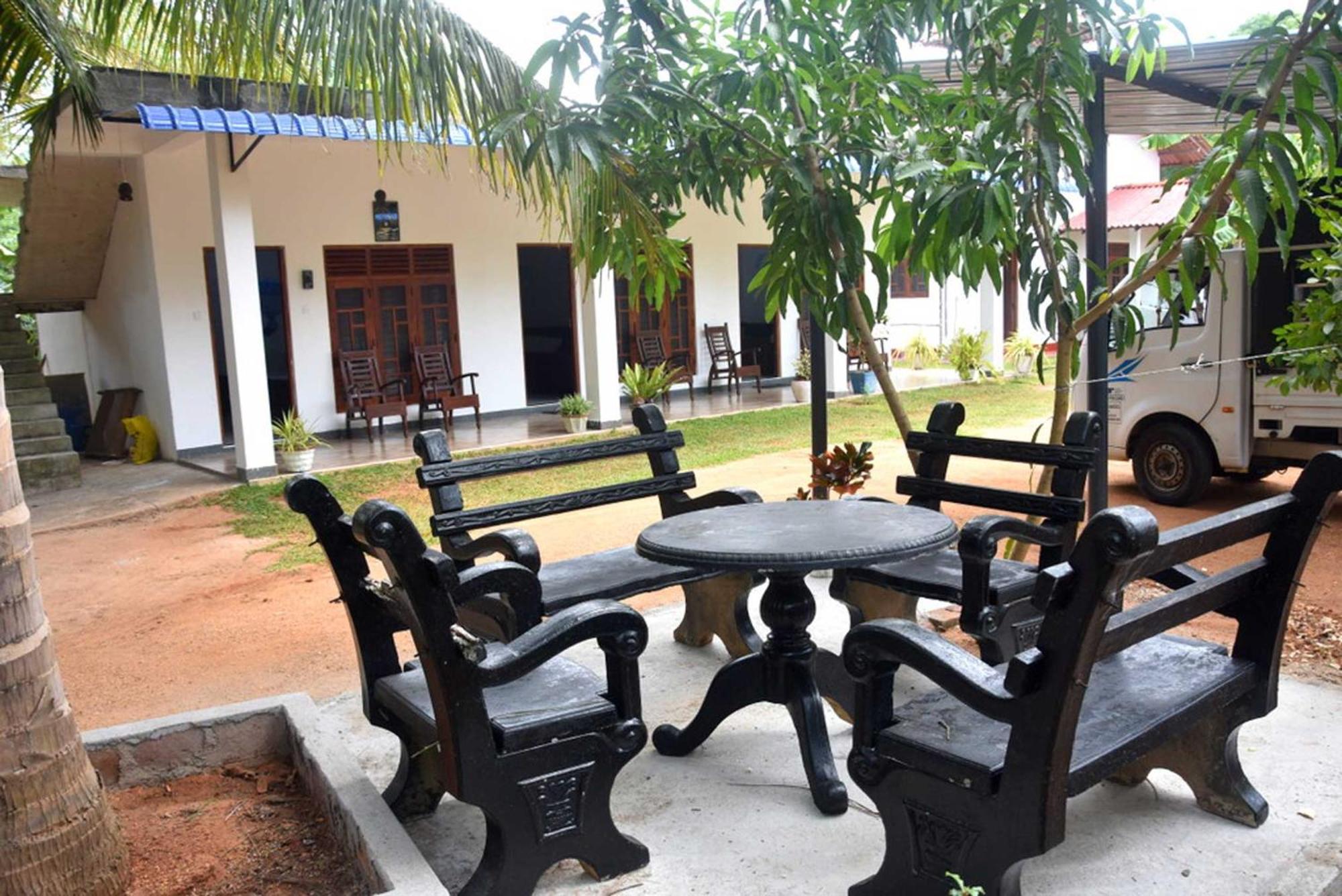 Wilpattu Lakwin Guest Hotel Pahala Maragahawewa Buitenkant foto