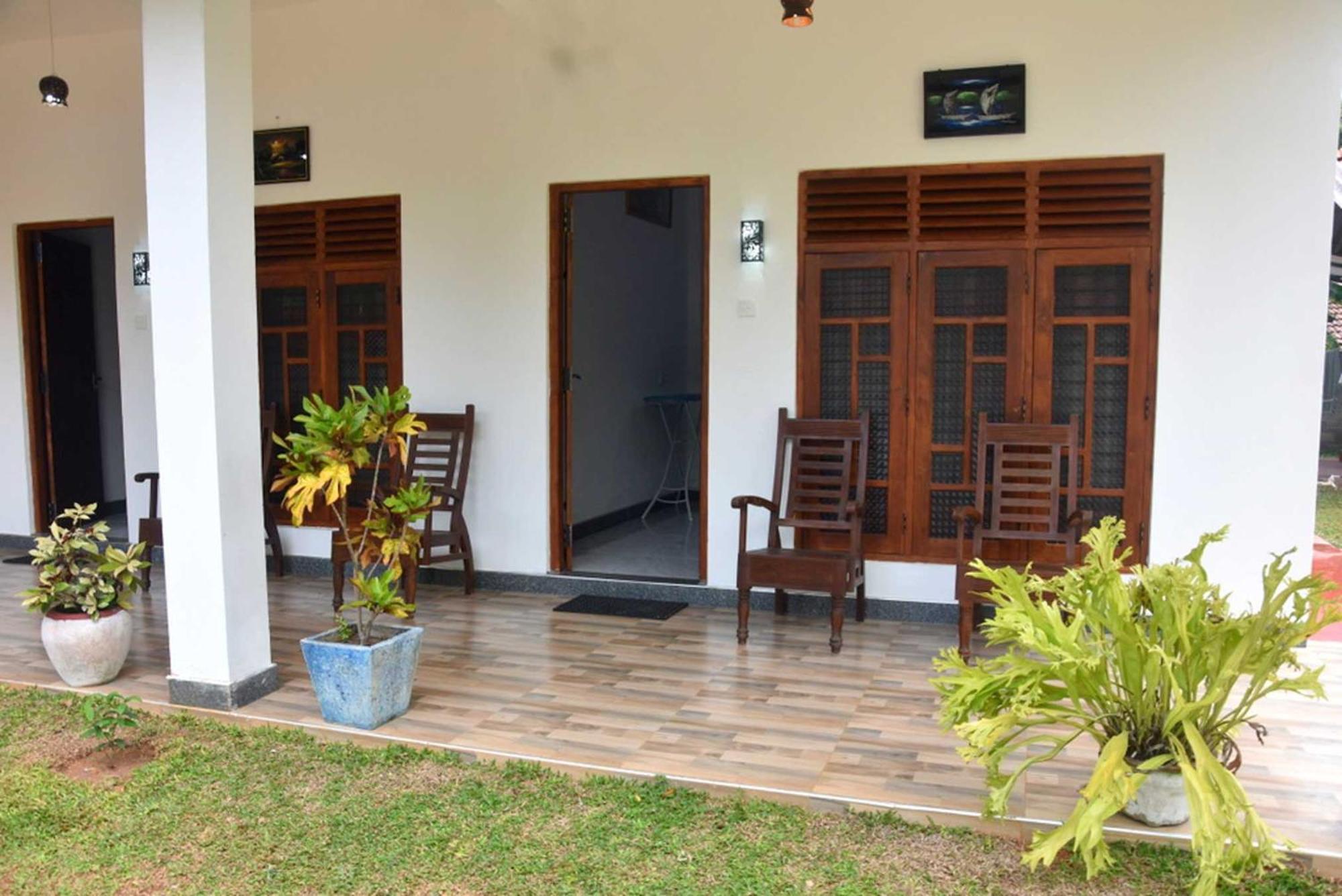 Wilpattu Lakwin Guest Hotel Pahala Maragahawewa Buitenkant foto